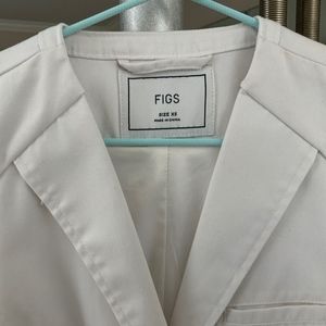 Figs Classic Lab Coat!! White!